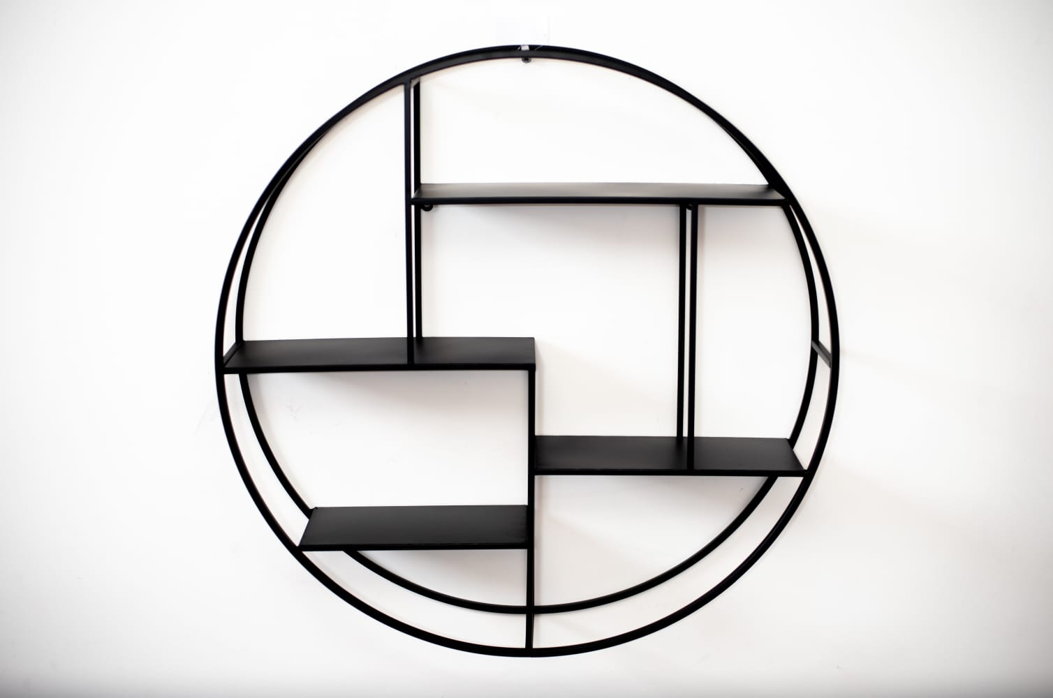 Mackintosh Round Wall Rack | Canberra Nursery & Garden Centre