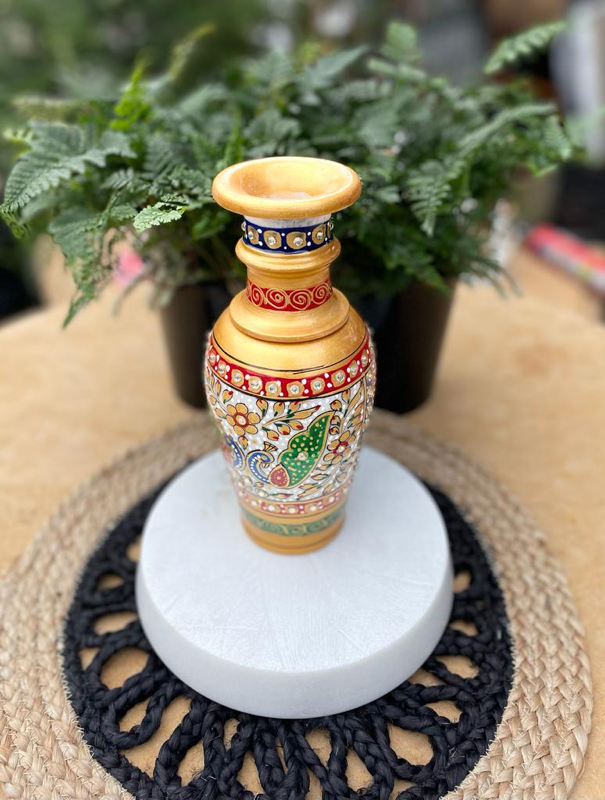 Large flower decorative pot Canberra Nursery & Garden Centre